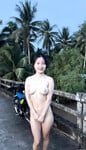 Lột đồ theo yêu cầu (em hn 2k3)