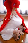 Em mẫu ruột nude cùng bộ trang phục áo dài
