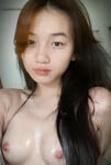 Lột đồ bắn tinh lên ngực ( link lột ở mô tả)