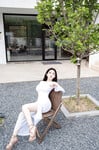 Album: Sự Quyến Rũ Quý Phái Với Chiếc Đầm Trắng Tinh Khiết