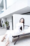 Album: Sự Quyến Rũ Quý Phái Với Chiếc Đầm Trắng Tinh Khiết