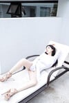 Album: Sự Quyến Rũ Quý Phái Với Chiếc Đầm Trắng Tinh Khiết