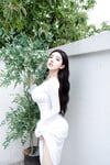 Album: Sự Quyến Rũ Quý Phái Với Chiếc Đầm Trắng Tinh Khiết