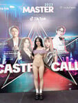 lột đồ gái xinh trên mạng ( có link )