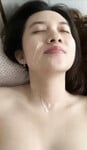Được em yêu chiều cho bắn tinh lên mặt