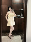 lột đồ các e gái teen