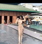 Gái Vú Bự