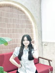 Lột đồ chị gái họ xinh 2k5