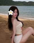 Em tiktoker Yến Nhi mình dây nhưng mà vú cực tròn đẹp