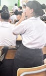 Mấy em áo dài mupp qua