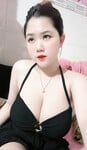 Em gái xinh Thảo Hiền show vú quá to của mình