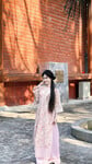Cho con bạn thân của mình lên chơi