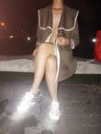 Con ghệ kính cận dâm đãng thích cởi chuồn ngoài công viêng