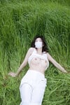 Chụp cho em bộ ảnh giữa đồng cỏ, rồi phịch em luôn