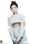 Kim Ji-won sưu tầm trên mạng deepfake