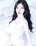hot girl Hoàng Diệu Linh làm phò 3,2 củ/shot