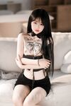 Fake gái xinh săm trổ