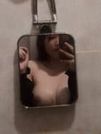 Phương Linh 04 hàng Việt Nam trắng không tì vết