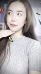 Nhờ ae lột đồ bé này dùm tui với ????