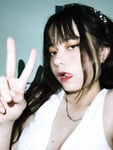 Nốt ruồi ngay vú đã nói lên độ dâm đãng của em nó