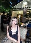 Em học sinh chụp hình sexy