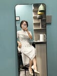 Nhà có đứa em gái mới lớn cứ thích phanh ngực thế này
